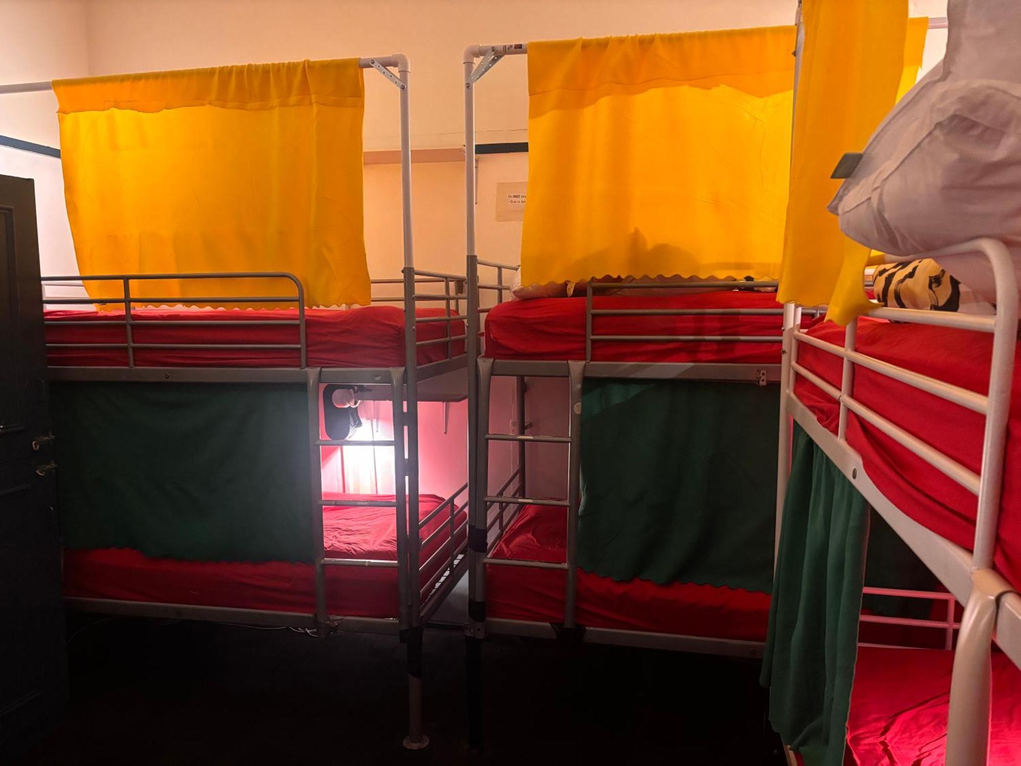 Shiralee Hostel -Note - Valid Passport Required To Check In — Photos 2